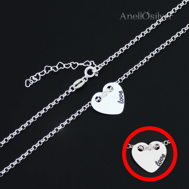 Silver necklace with a heart 