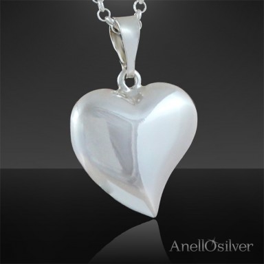 Large Heart Pendant with Engraver