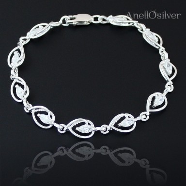 Silver bracelet with zircons 