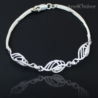 Silver bracelet with zircons 